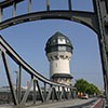 Brücke und Wasserturm